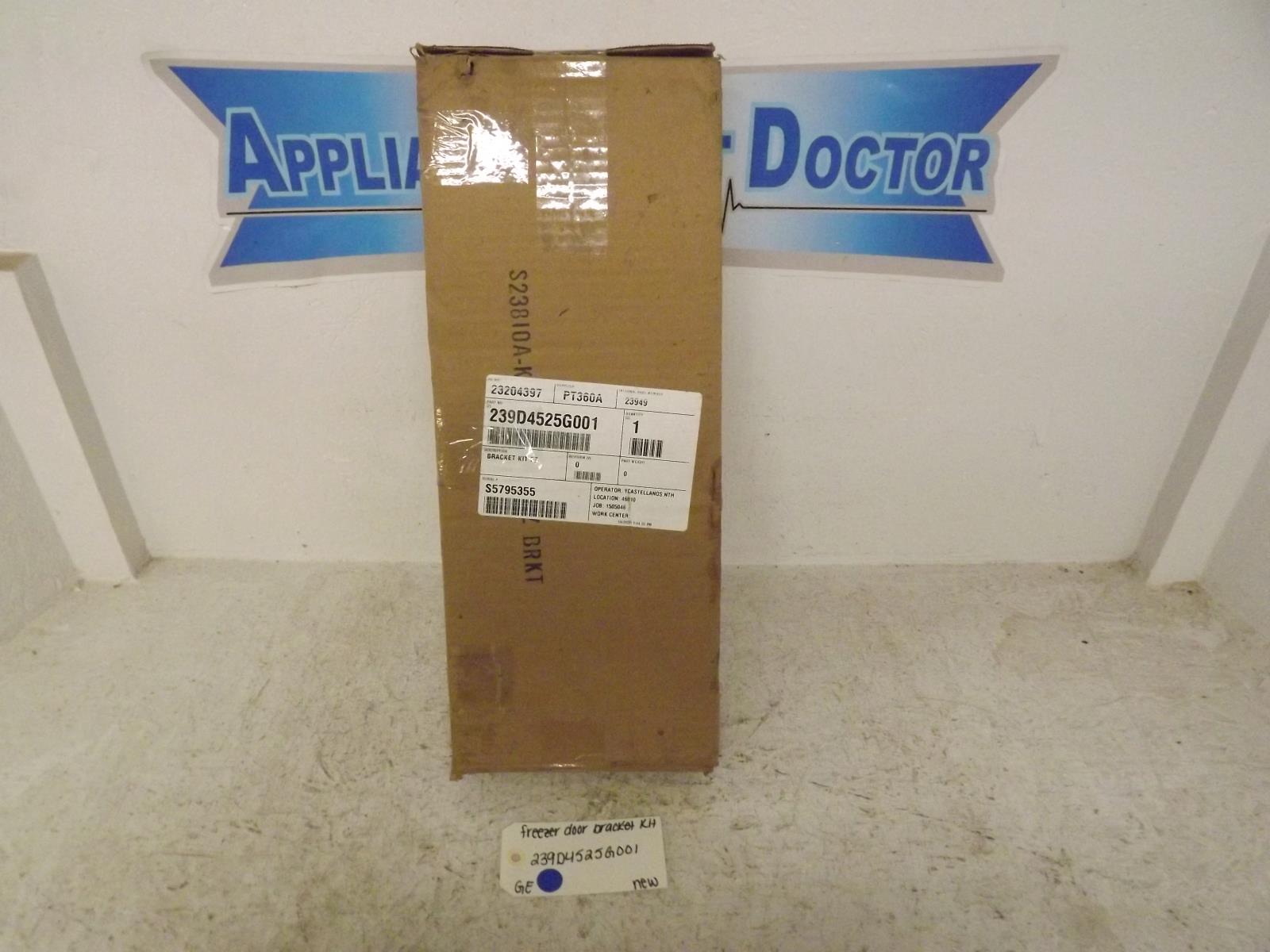 GE Refrigerator 239D4525G001 Freezer Door Bracket Kit New GE Refrigerator 239D4525G001 Freezer Door Bracket Kit New